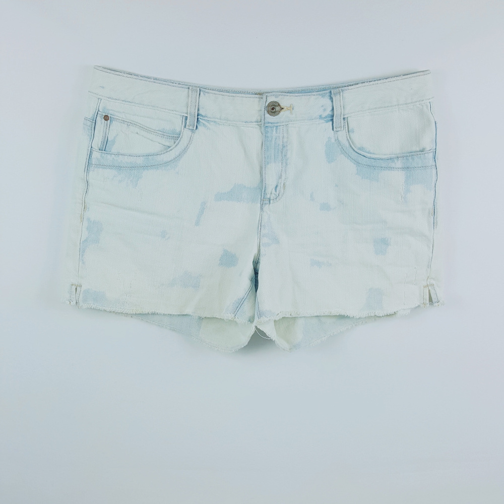 Tommy Hilfiger Womens Distressed Cut Off Shorts
